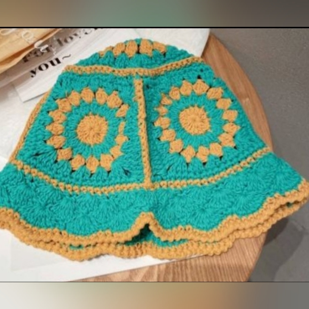 Knitted Floppy Bucket Hat